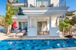 SELECTUM FAMILY COMFORT SIDE (ex. Lyra Resort) Pools & Beach